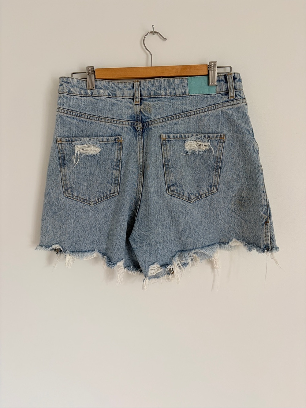 Light Blue Distressed Zara High Waisted Denim Shorts - Picture 3 of 8